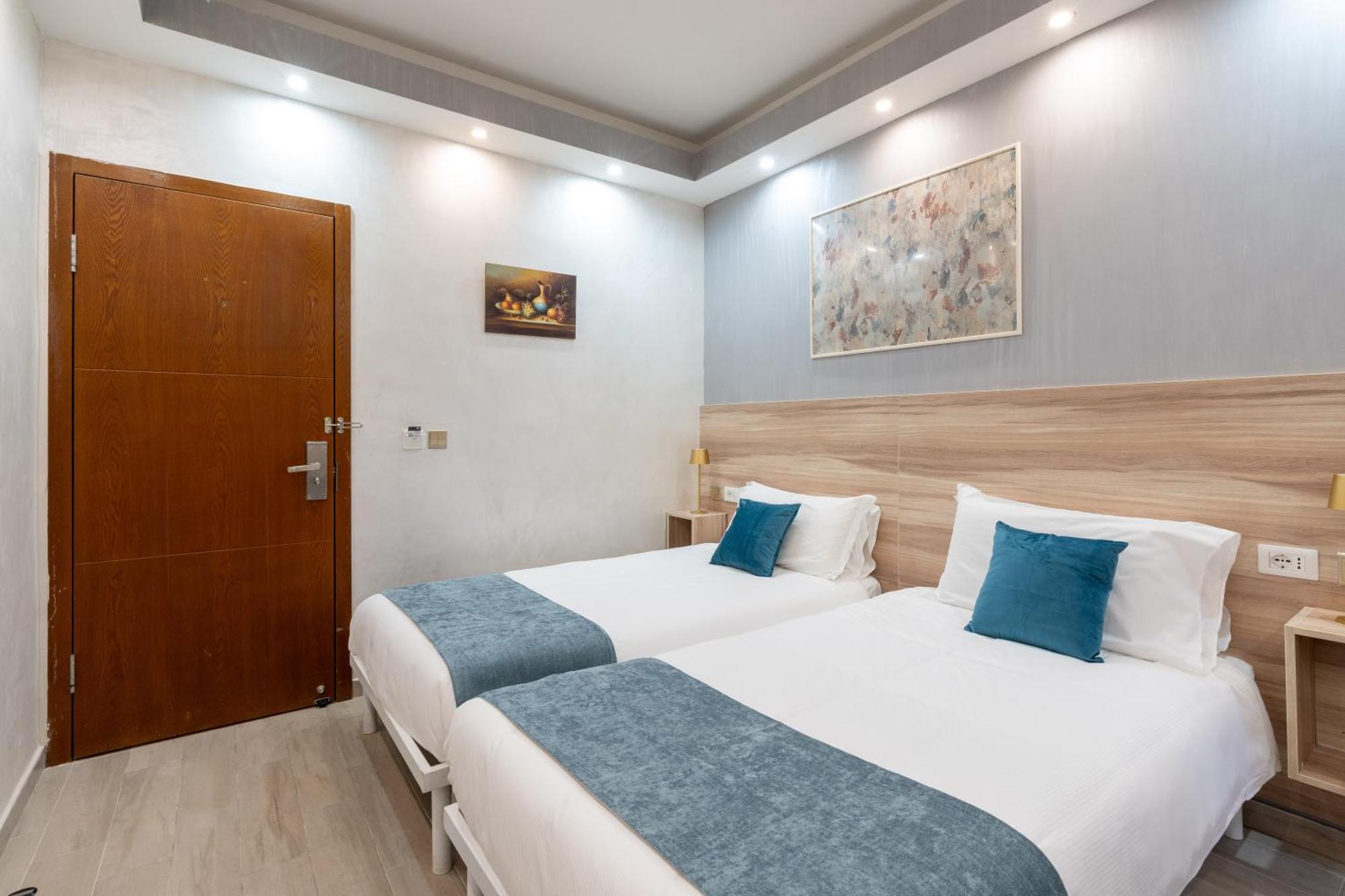 Leone D'oro - Close To Piazza Vittorio Gjestgiverier Roma