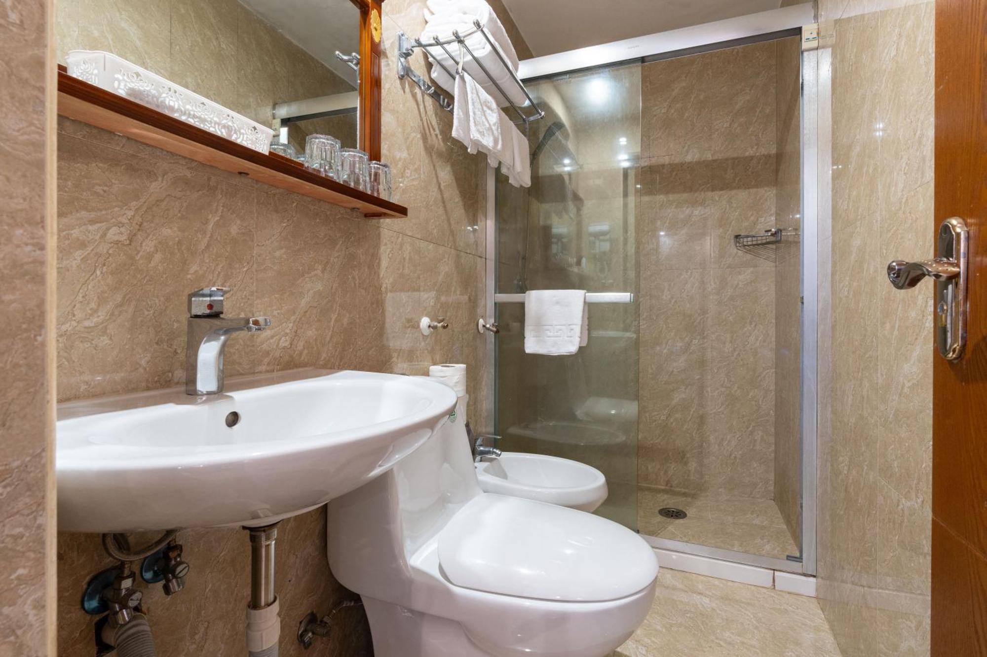 Gjestgiverier Leone D'oro - Close To Piazza Vittorio Roma
