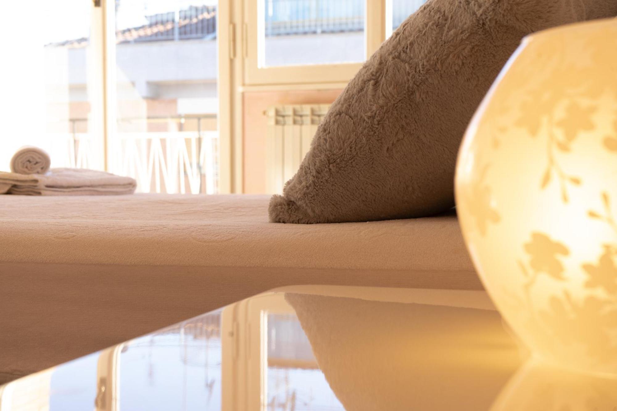 Apartamento Charme Vintage And Comfort Two Steps From Metro A Roma