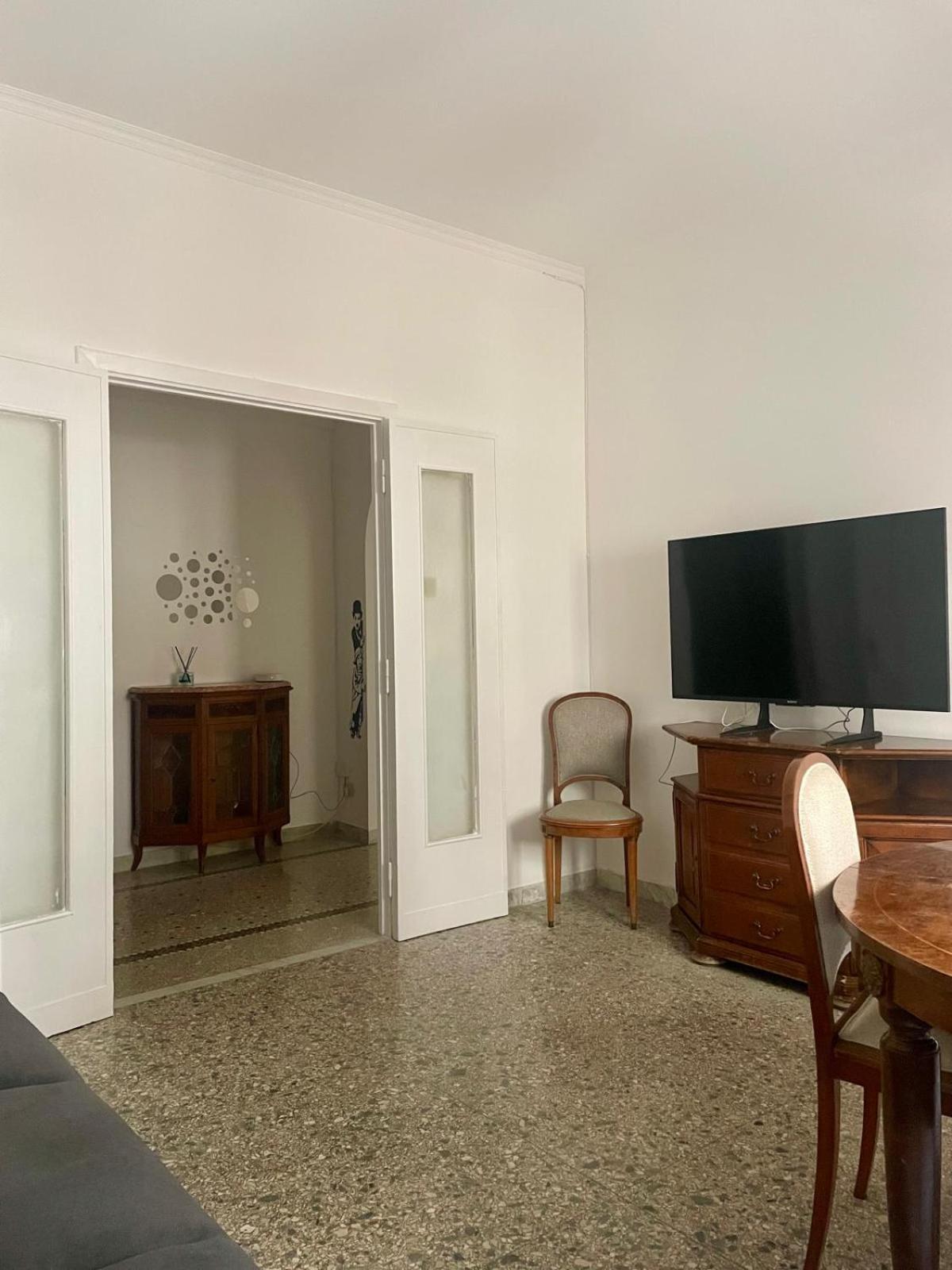 Antoni House San Giovanni Appartamento *