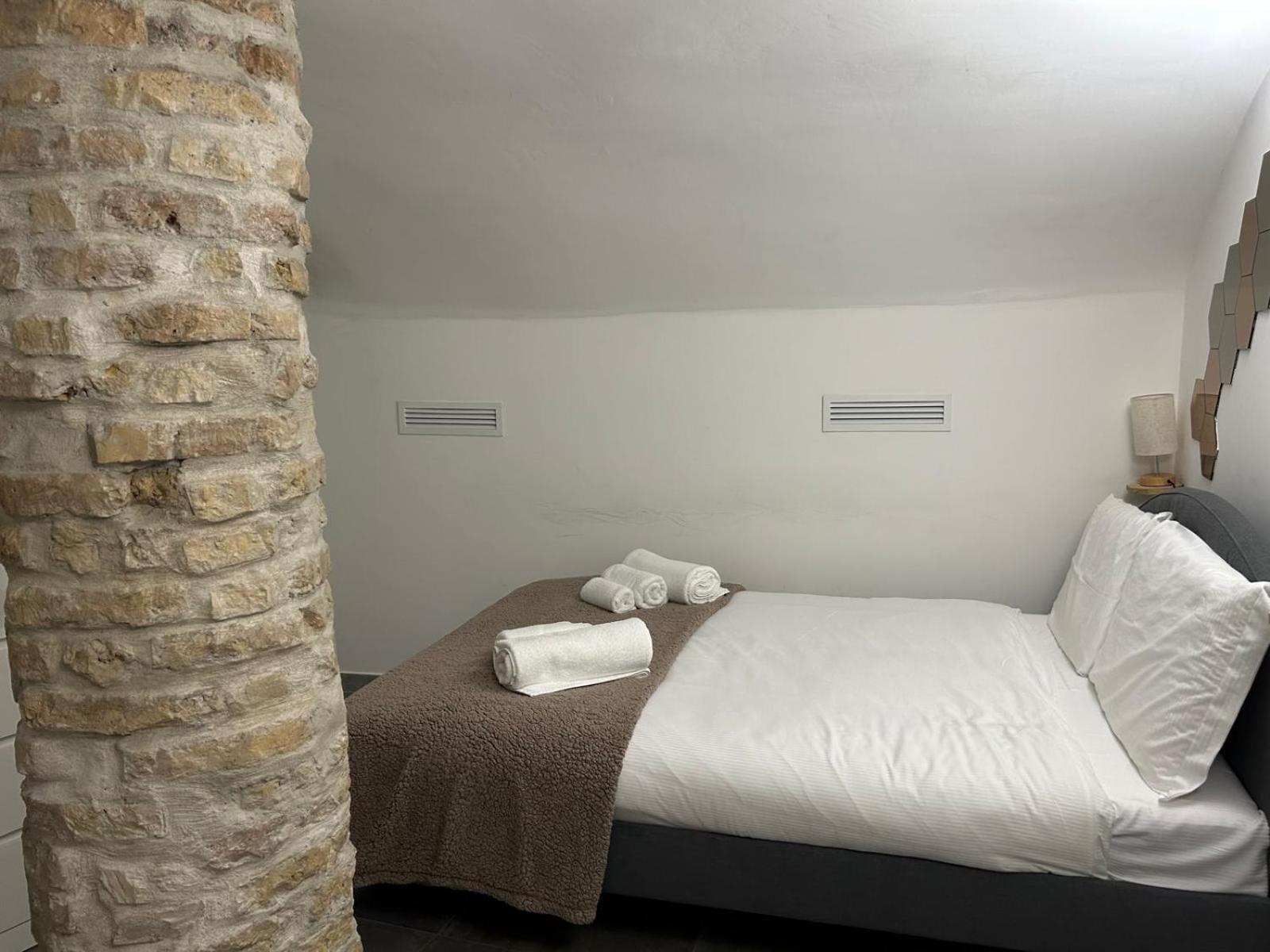 Campanella 27 By Ghor * Roma