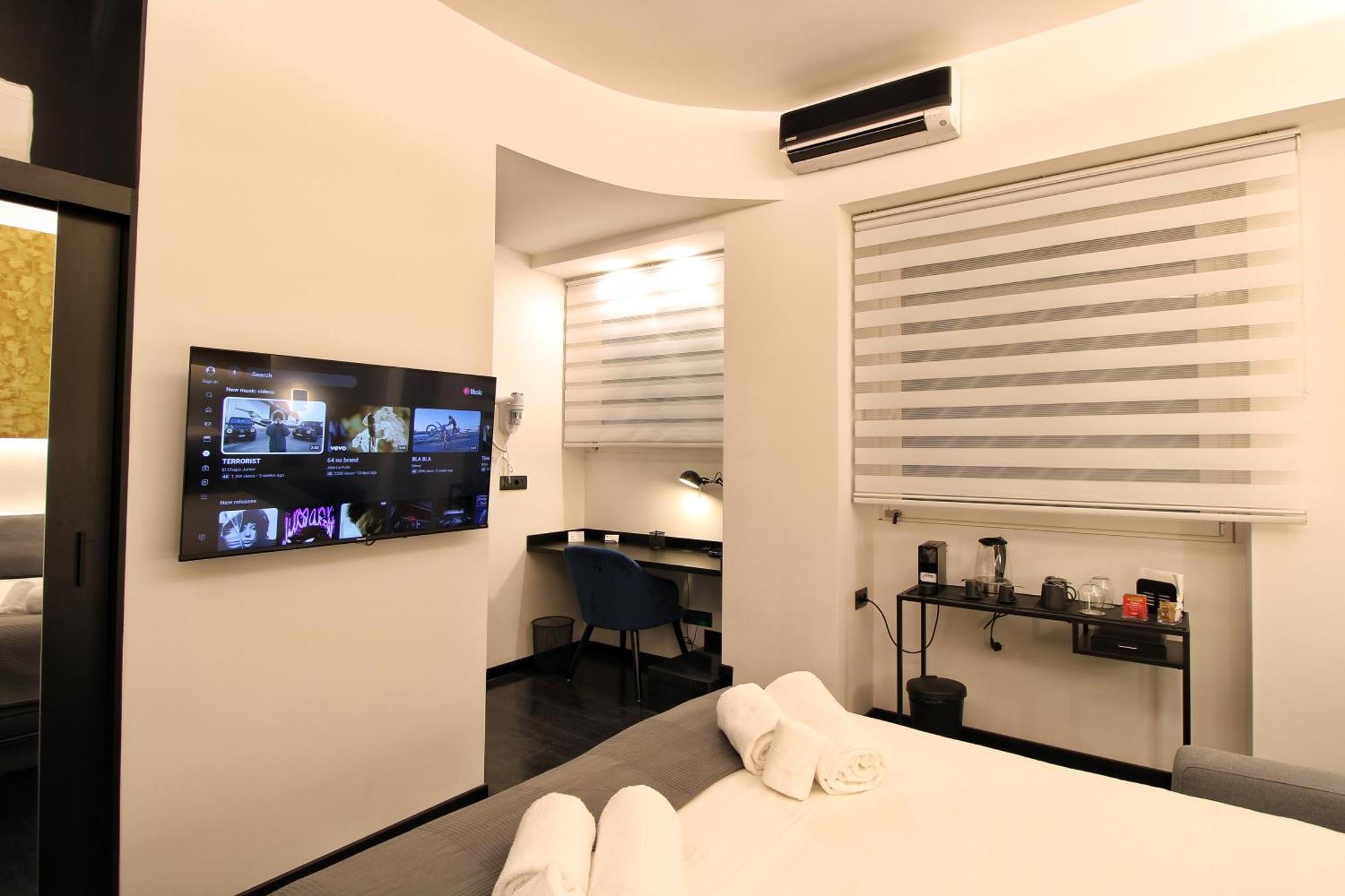 Centro Cdr Luxury Pensión *