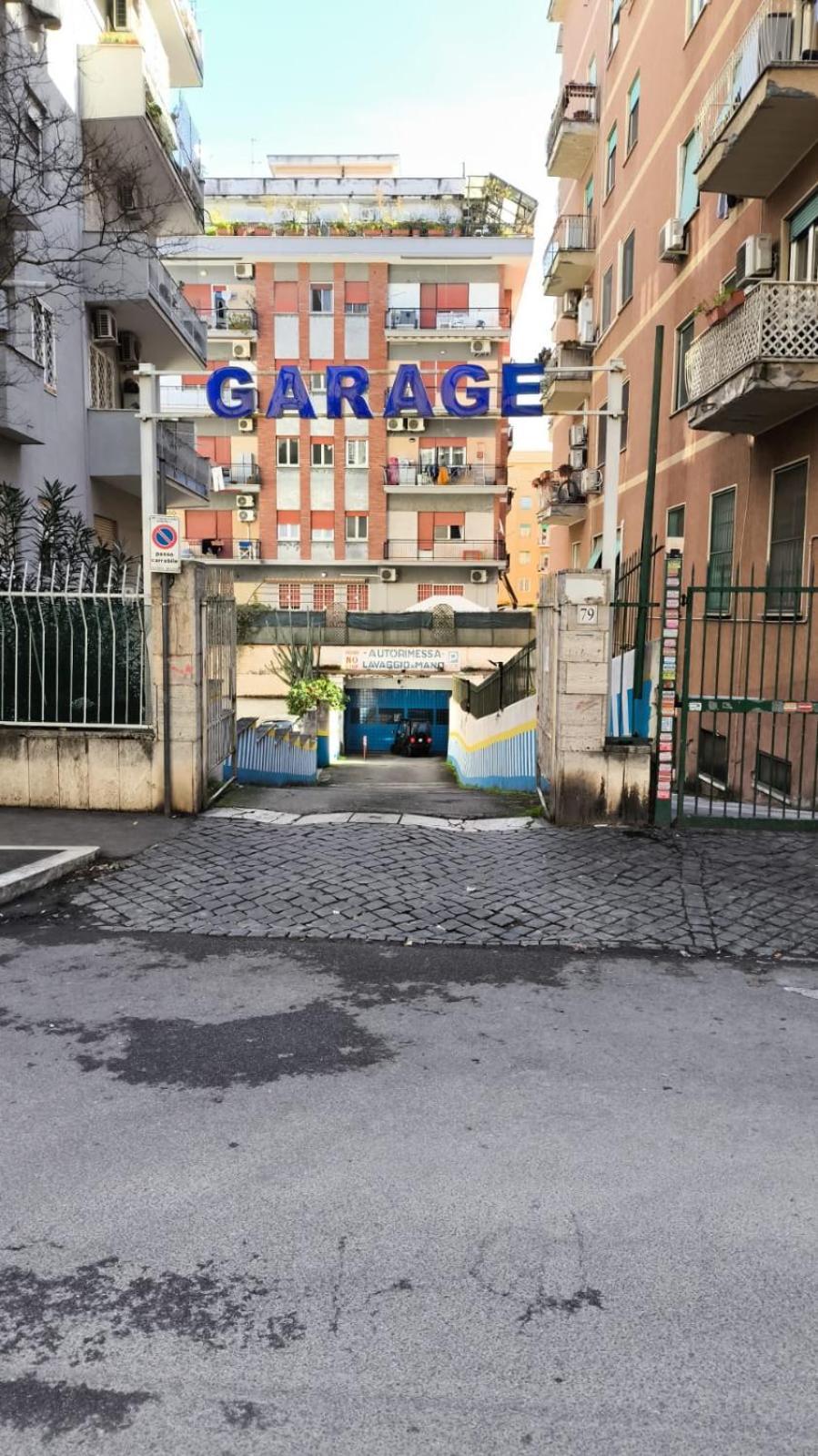 Stanza Alpigneto Affittacamere *