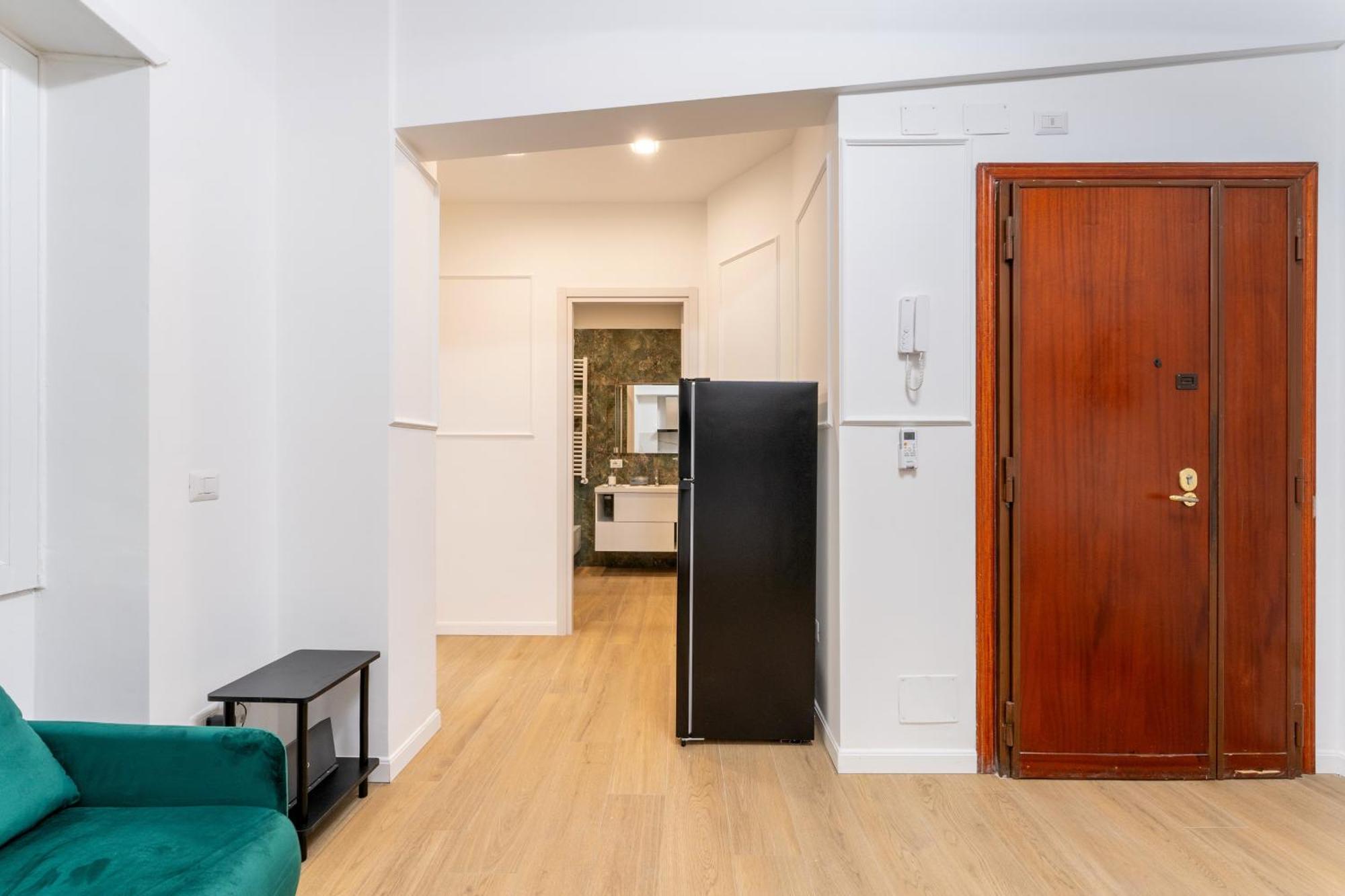 Emerald Suite, Elegant Flat In San Giovanni Area * Roma