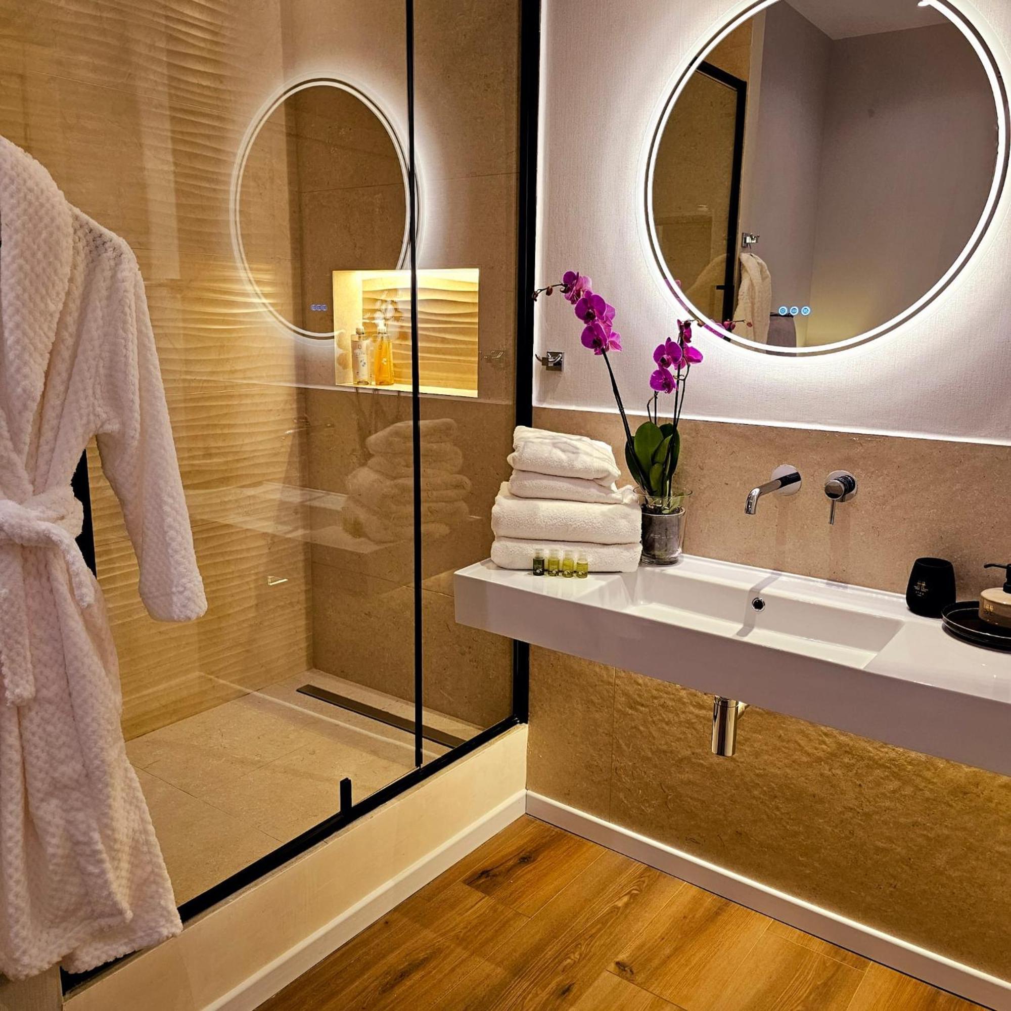 Stoa Boutique * Roma