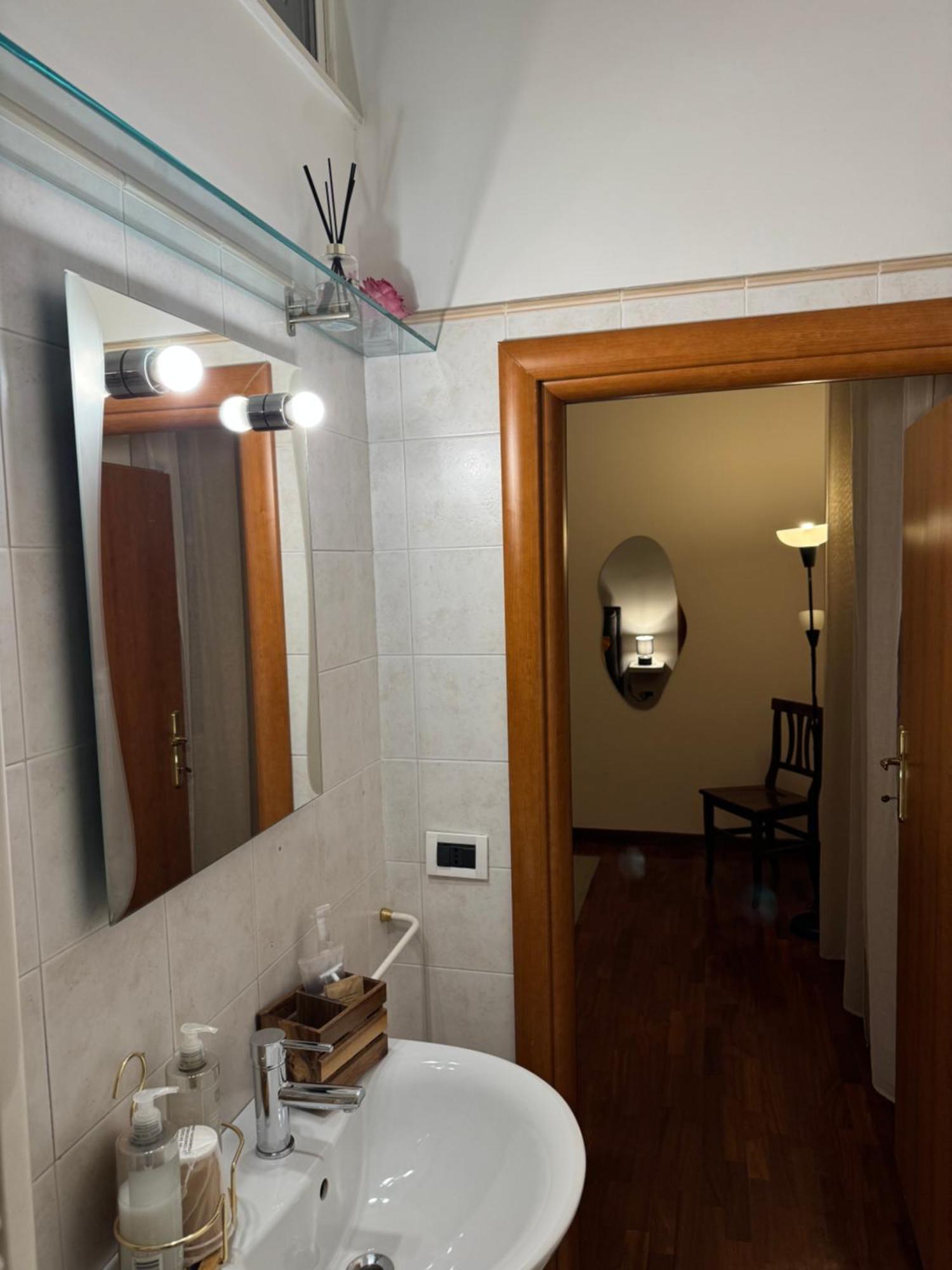 Acomodação com café da manhã  Vecchia Trastevere *