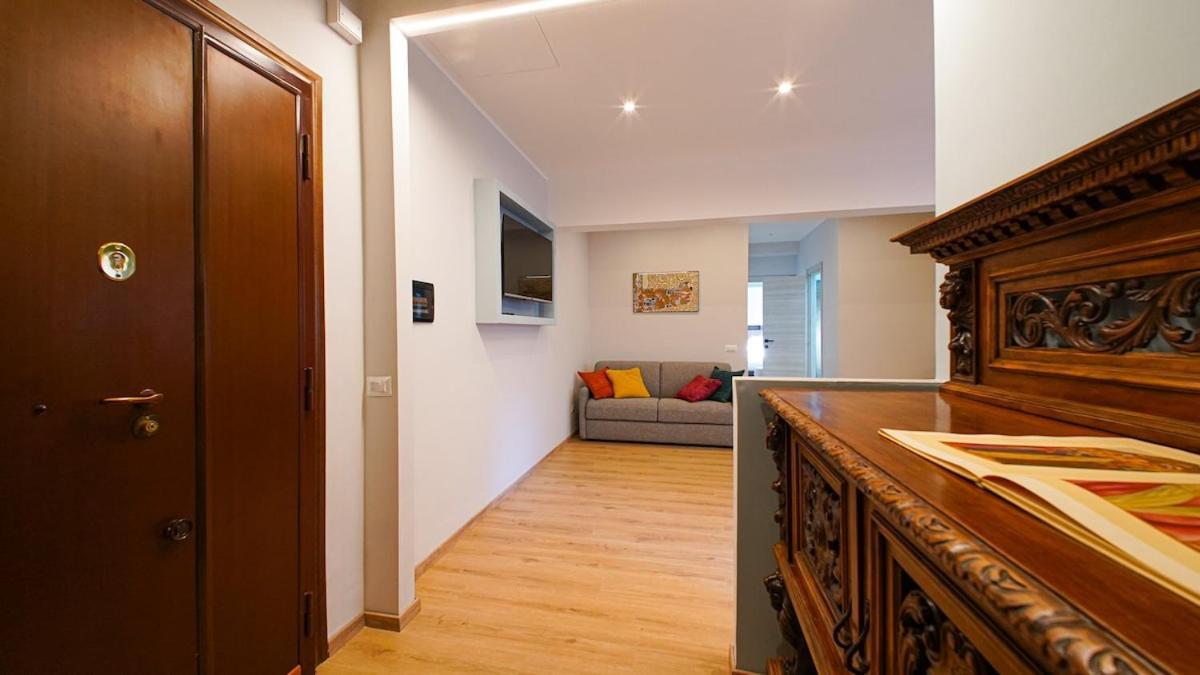 Apartamento Dell'arte - Metro Linea A *