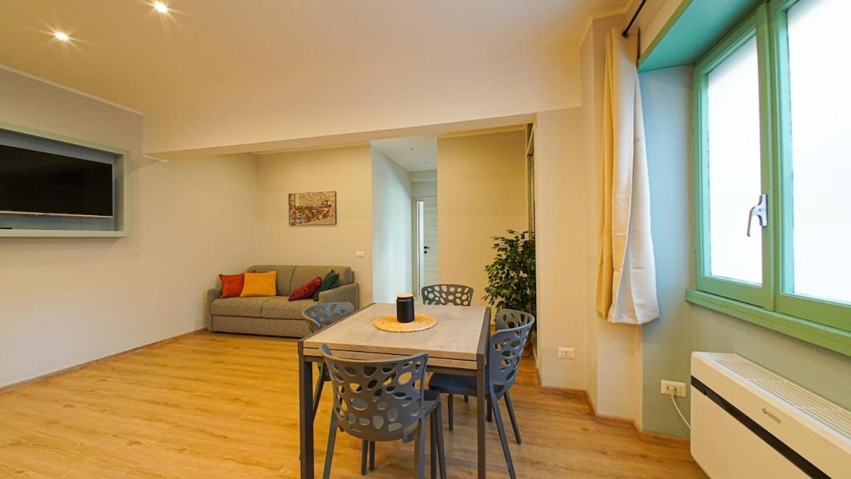 Apartamento Dell'arte - Metro Linea A Roma