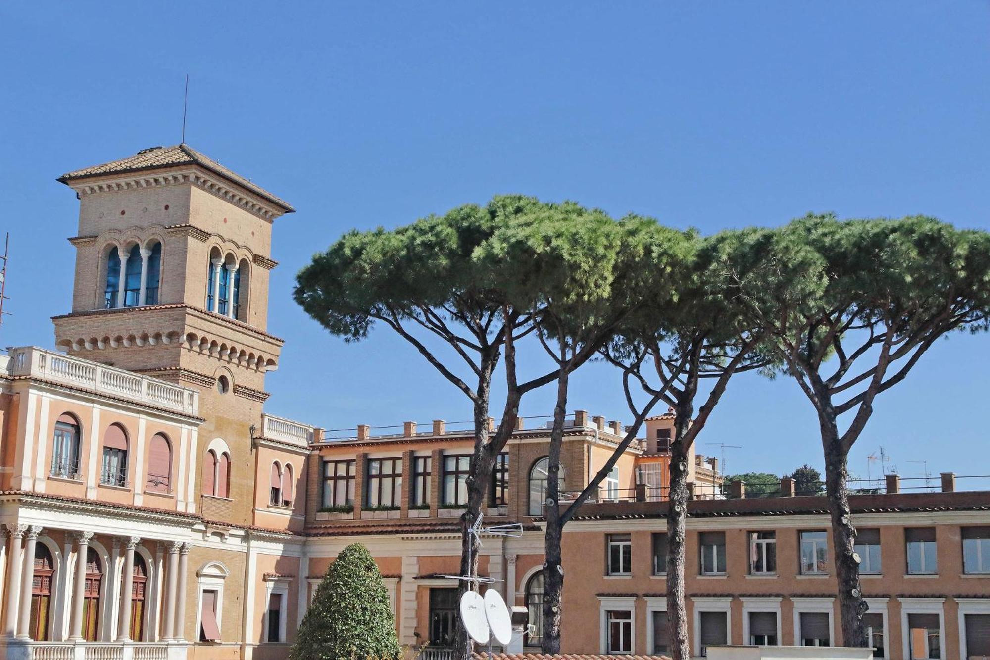 Lovely Via Sistina * Roma