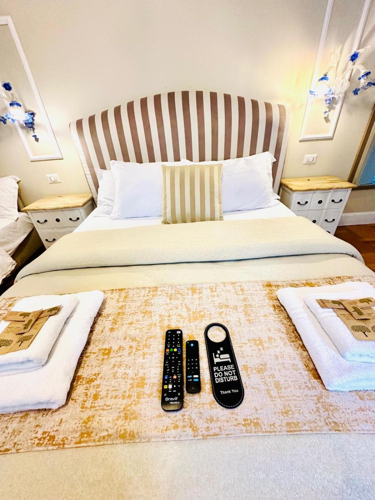 Piazza Di Spagna Luxury Affittacamere *