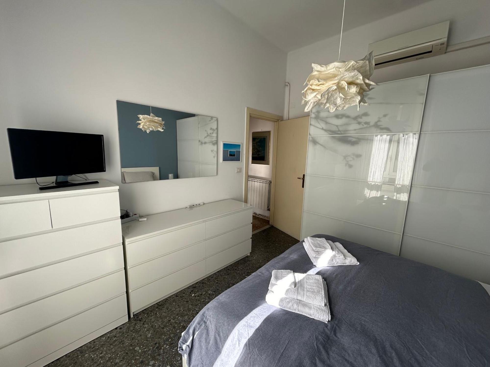 Private Near Garbatella & Caffarella Park * Roma
