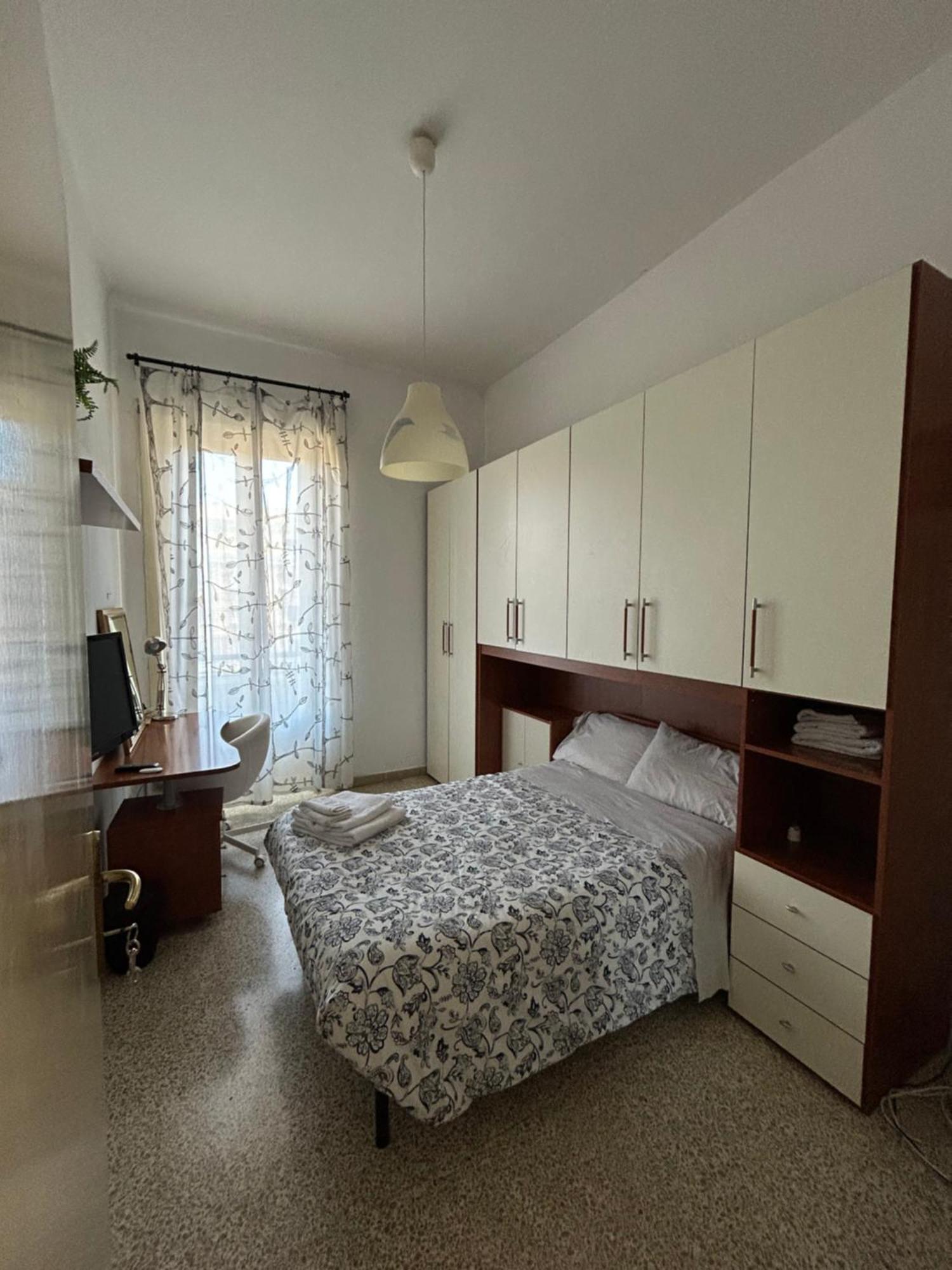 Private Near Garbatella & Caffarella Park * Roma