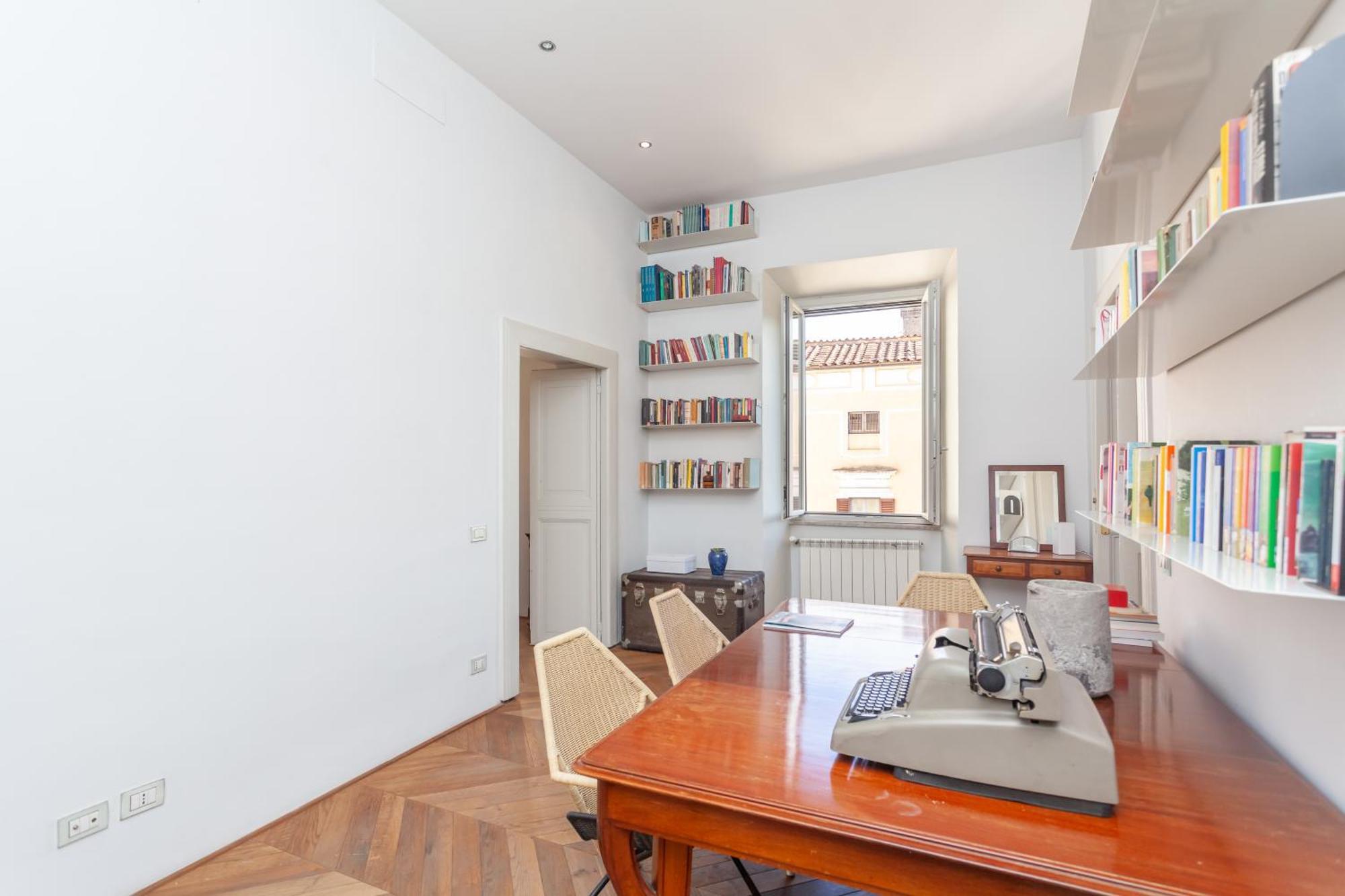 Piazza Vittorio Retreat