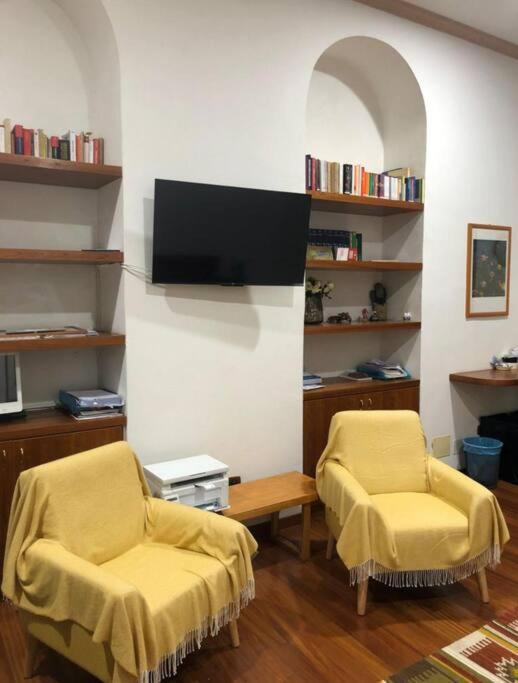 Loft Accogliente - Piazza San Giovanni Apartamento