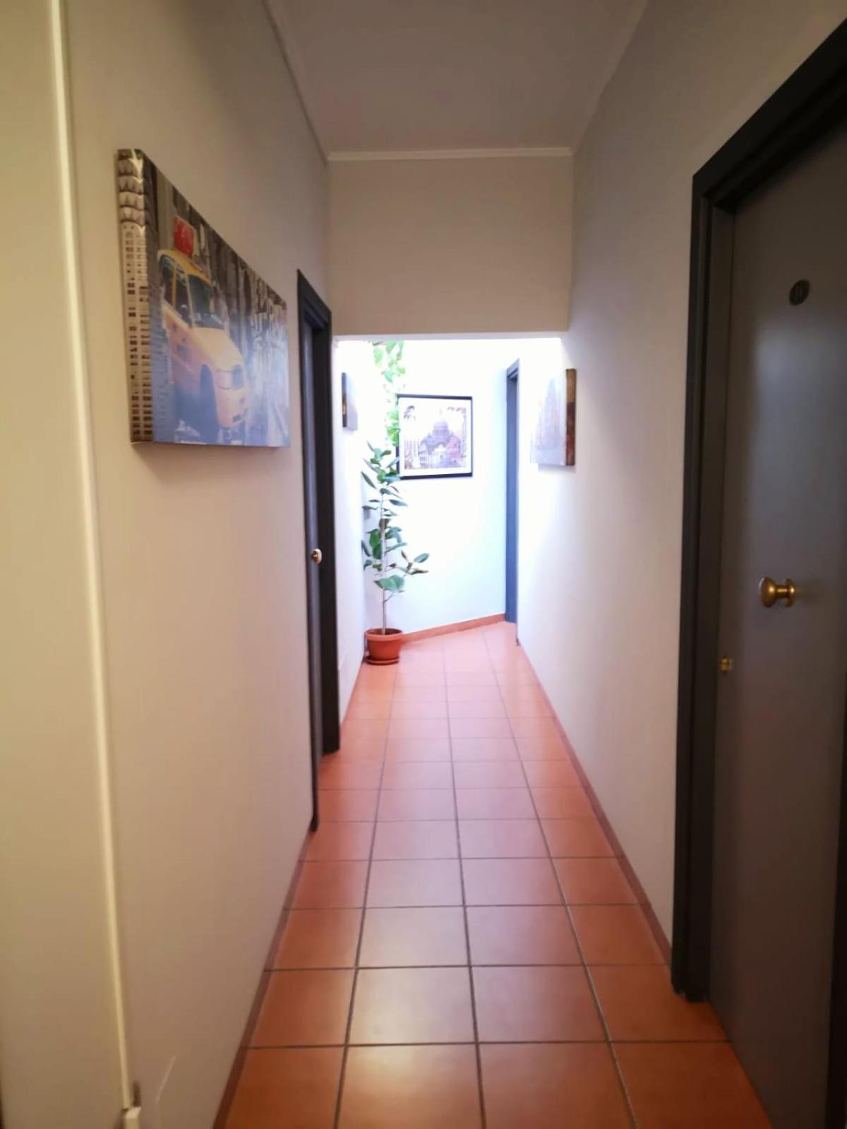 Happy House Roma