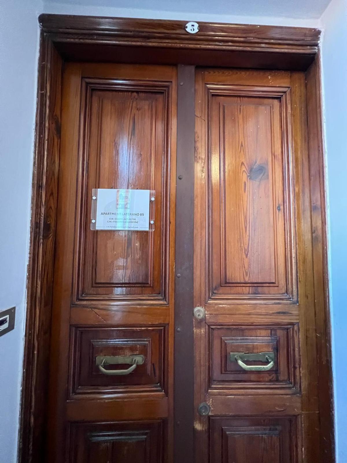 - Laterano 85 Appartamento *
