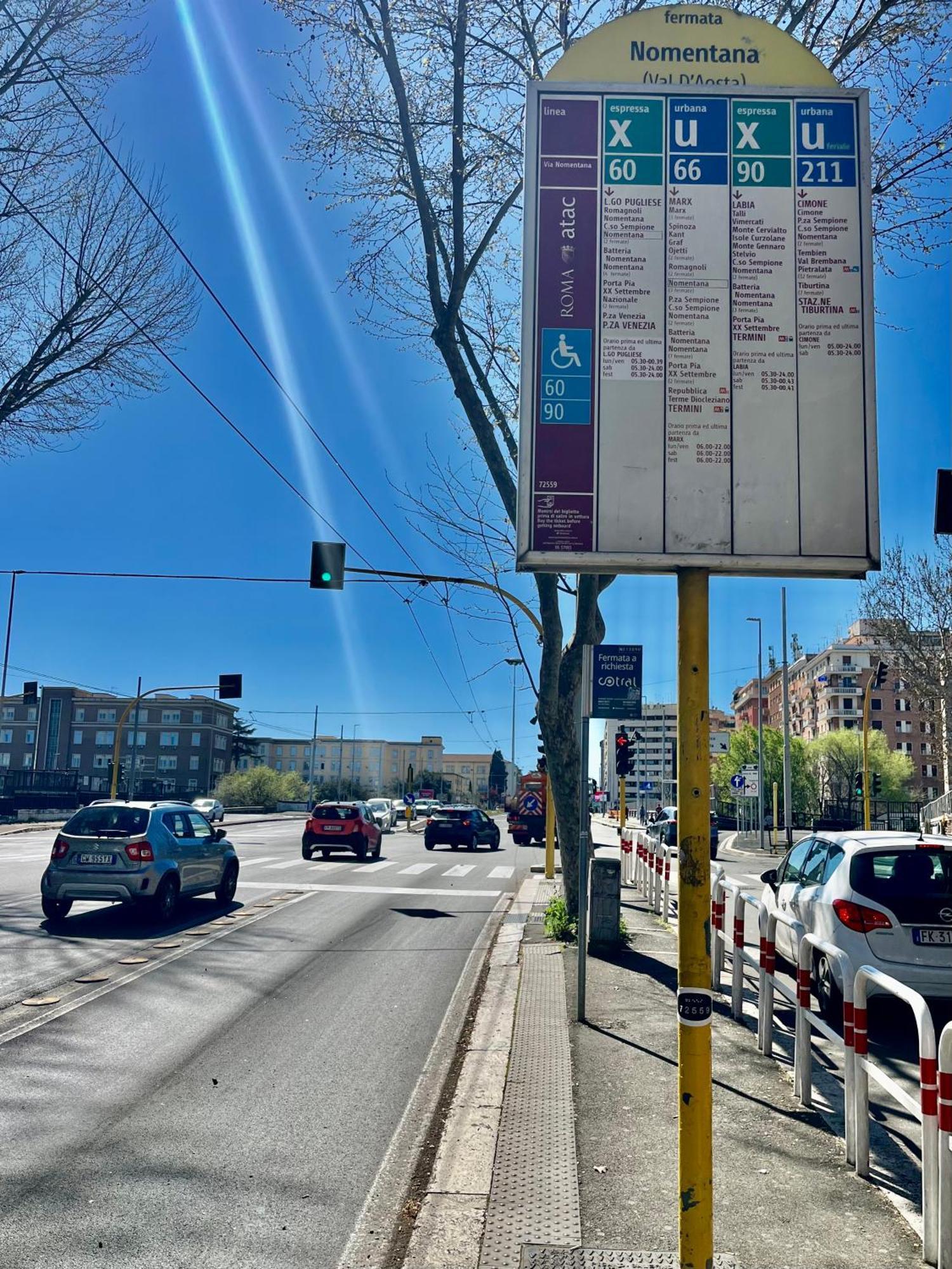 Appartamento Casa Miseno, Independent Near Metro B