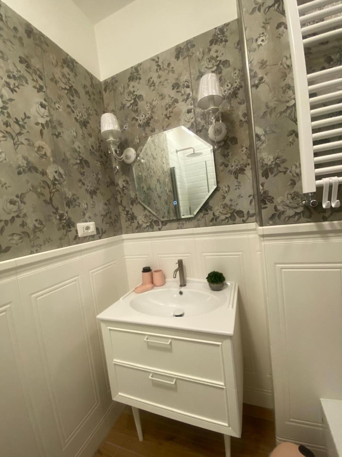 Colosseo Luxury Apartment Rome