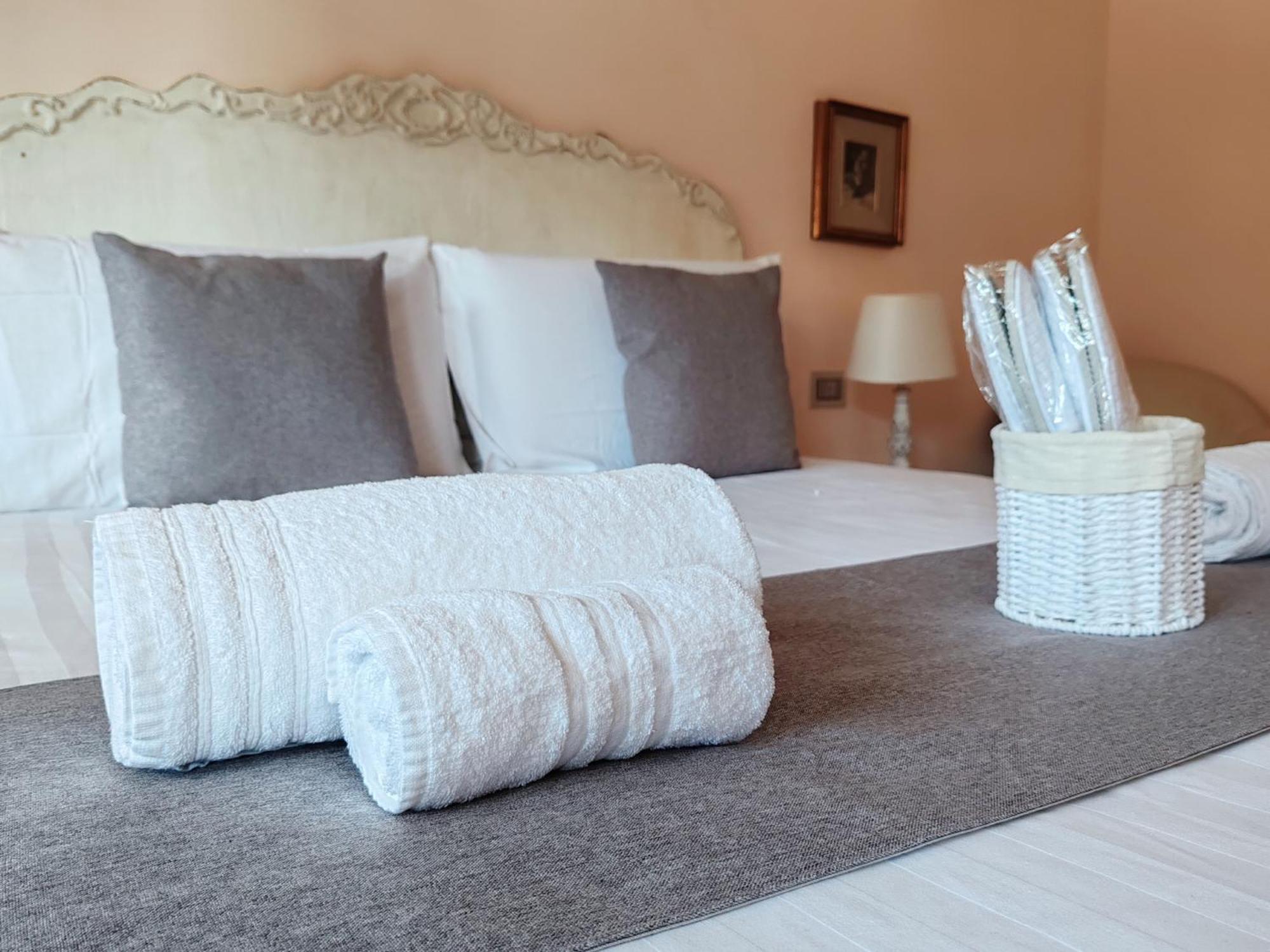 La Dolce Of Via Veneto - Prestigious With Wonderful Terrace In The Historic Center Apartment