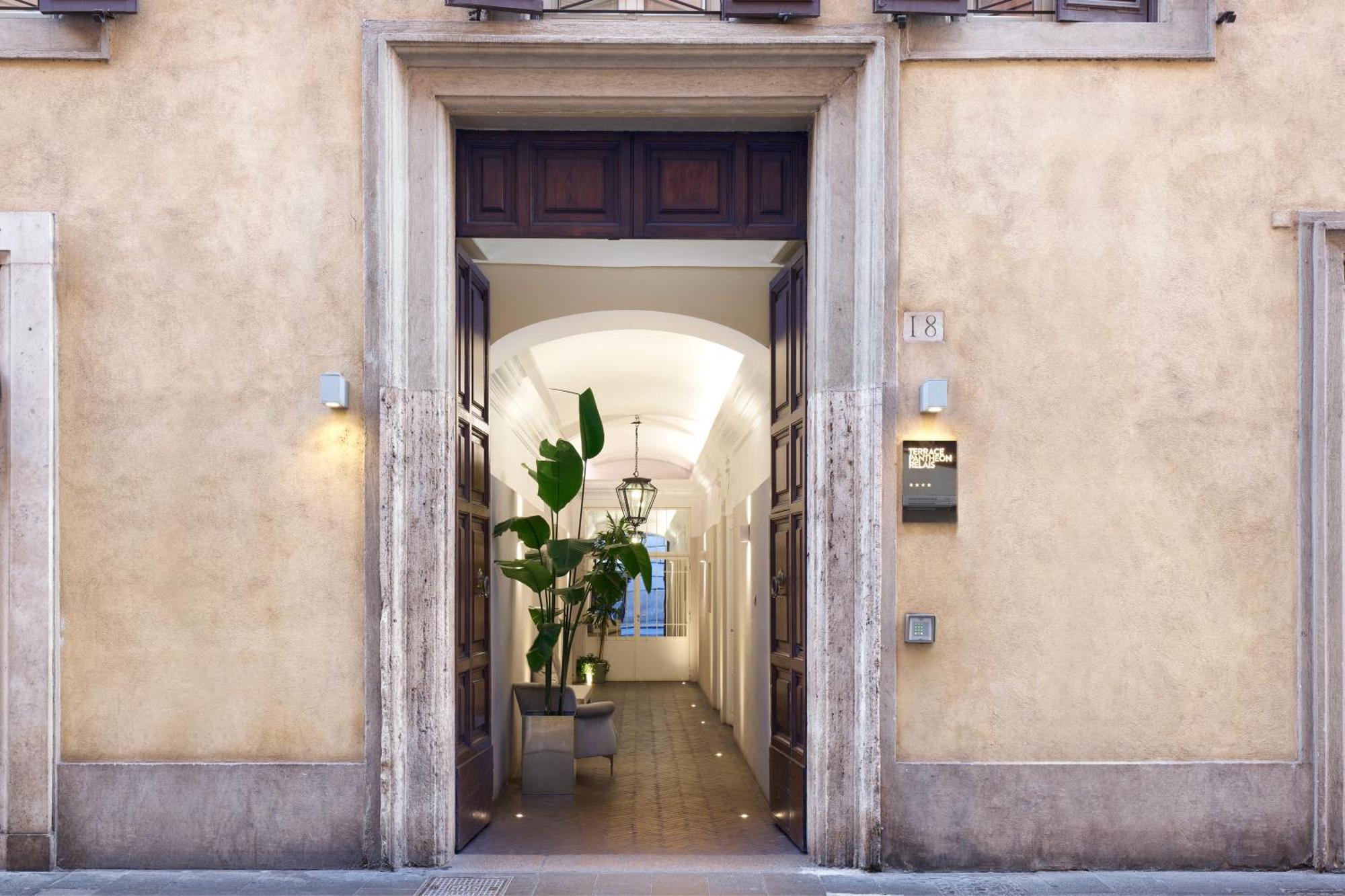 Terrace Pantheon Relais Hotell