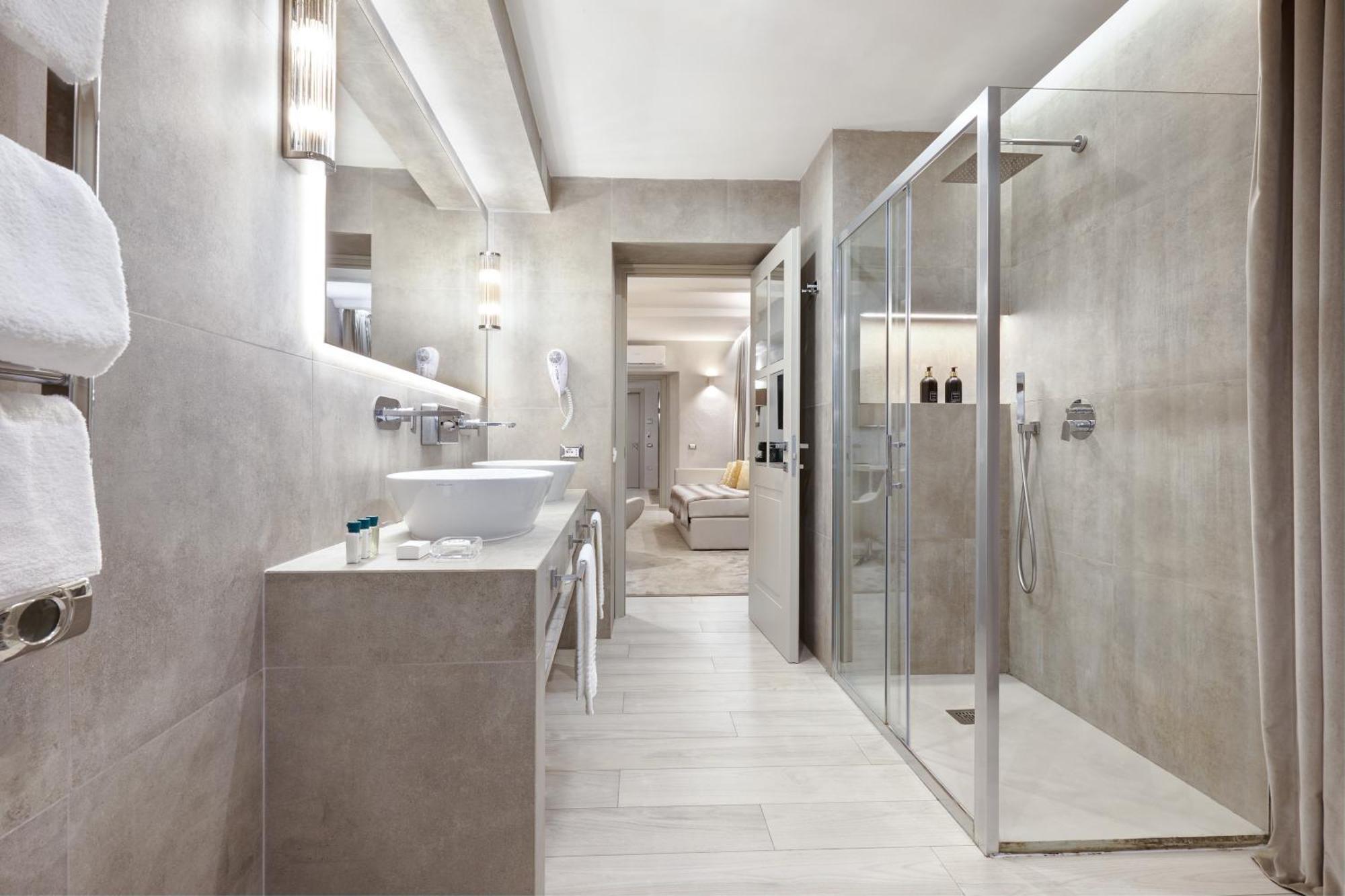 Terrace Pantheon Relais Hotell 4*