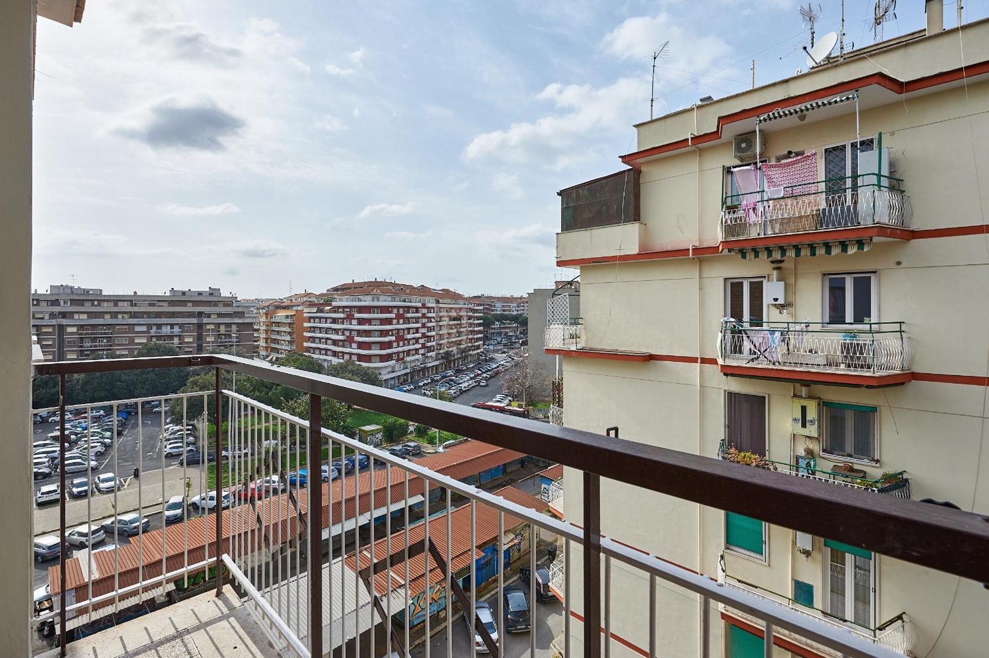 Appartamento 15 Minuti Da San Giovanni - A C, Wifi E Smart Tv