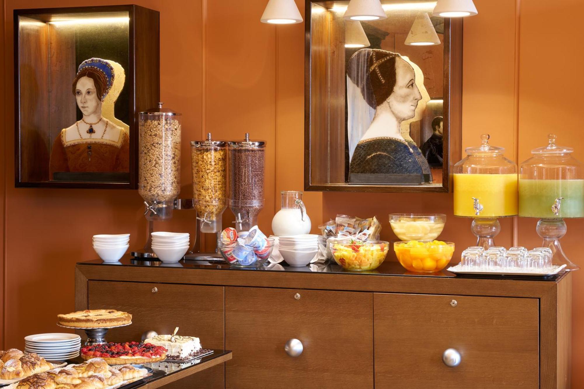Mascagni Luxury & Hotell 4*