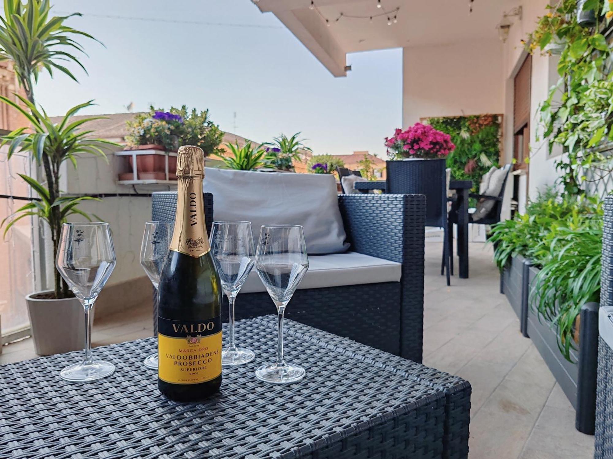 La Dolce Of Via Veneto - Prestigious With Wonderful Terrace In The Historic Center Apartment *