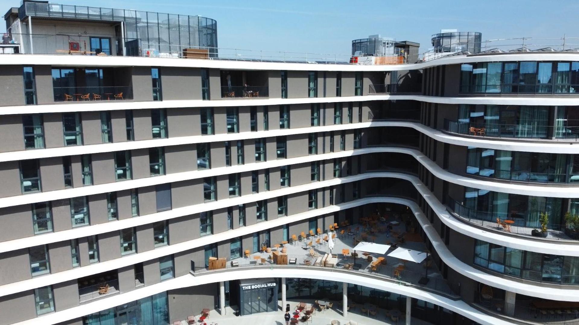 Hotel The Social Hub 4*