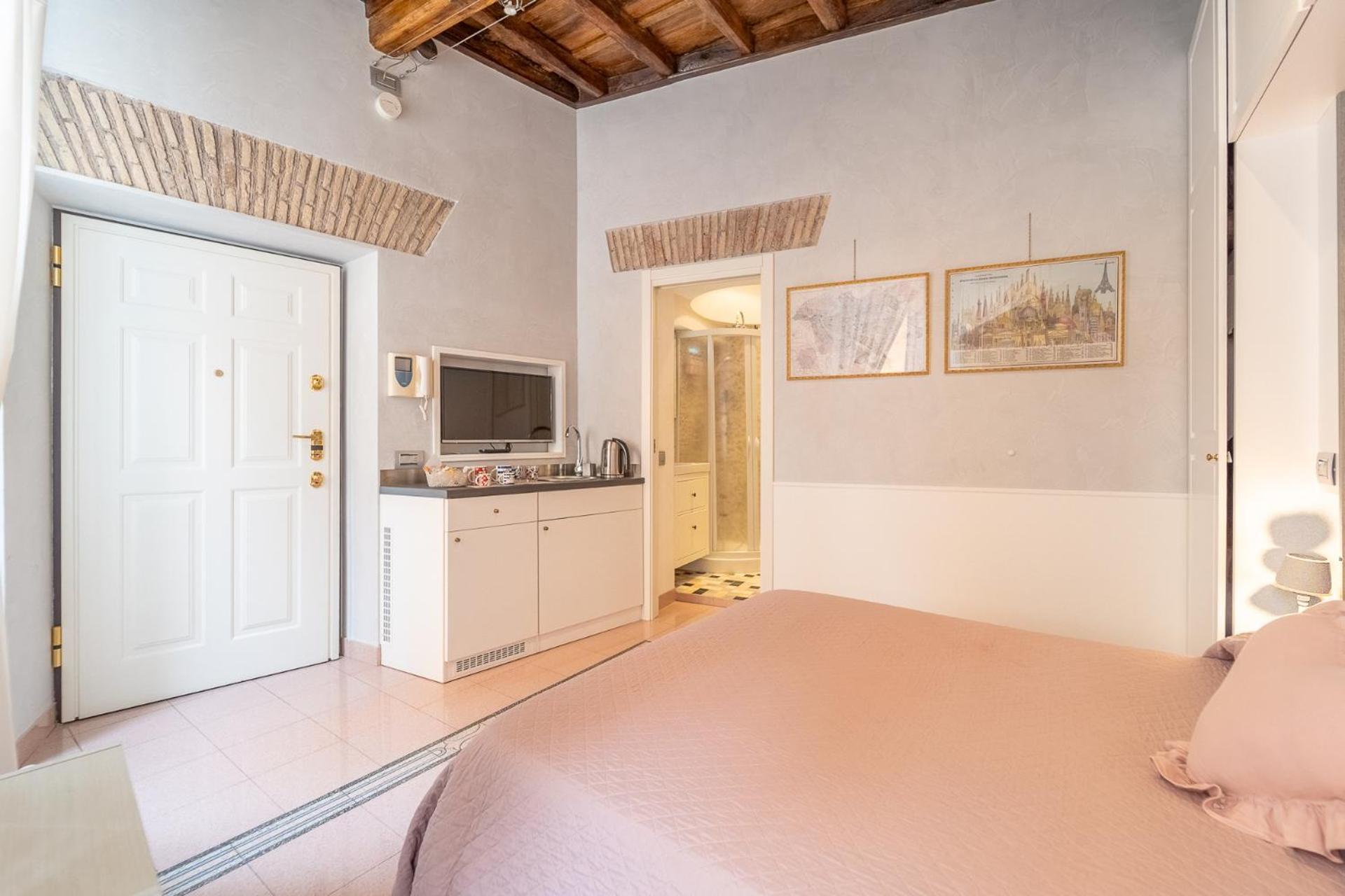 Secret Retreat In The Heart Of The Ghetto By Houseeds *