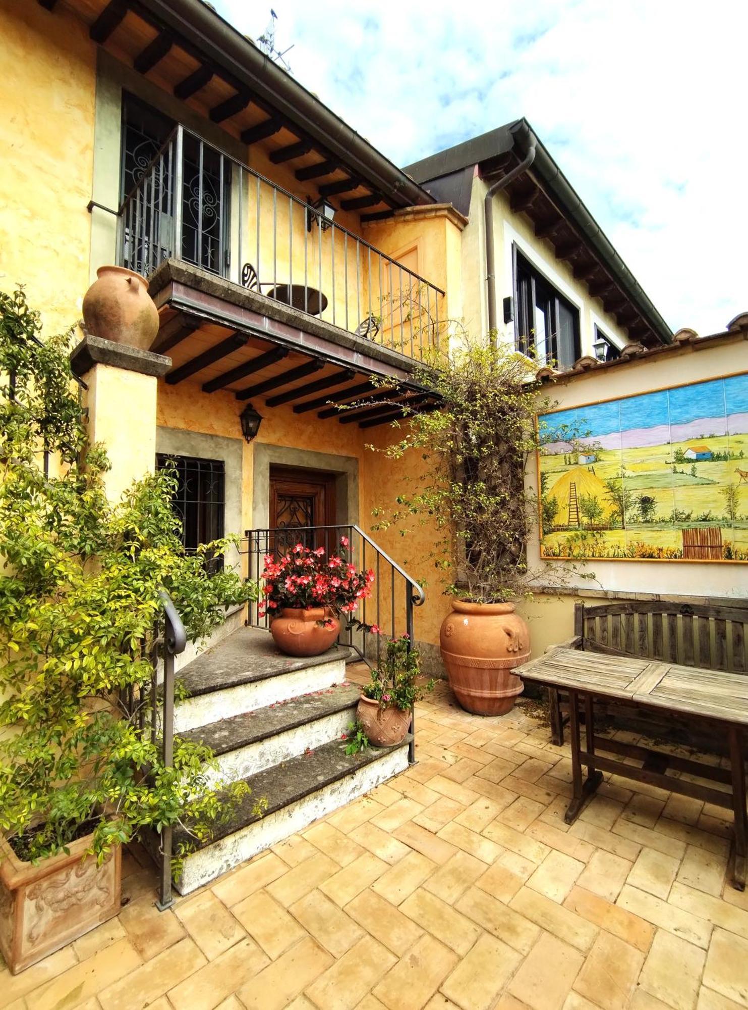 La Valle Dei Casali Com Alojamento de Acomodação e Pequeno-almoço 3*