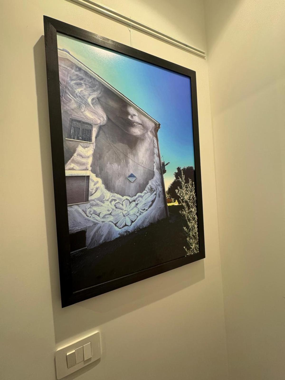 Gjestgiverier In Art *