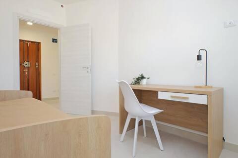 Attico Di Design A Garbatella Con Vista San Pietro Leilighet Roma