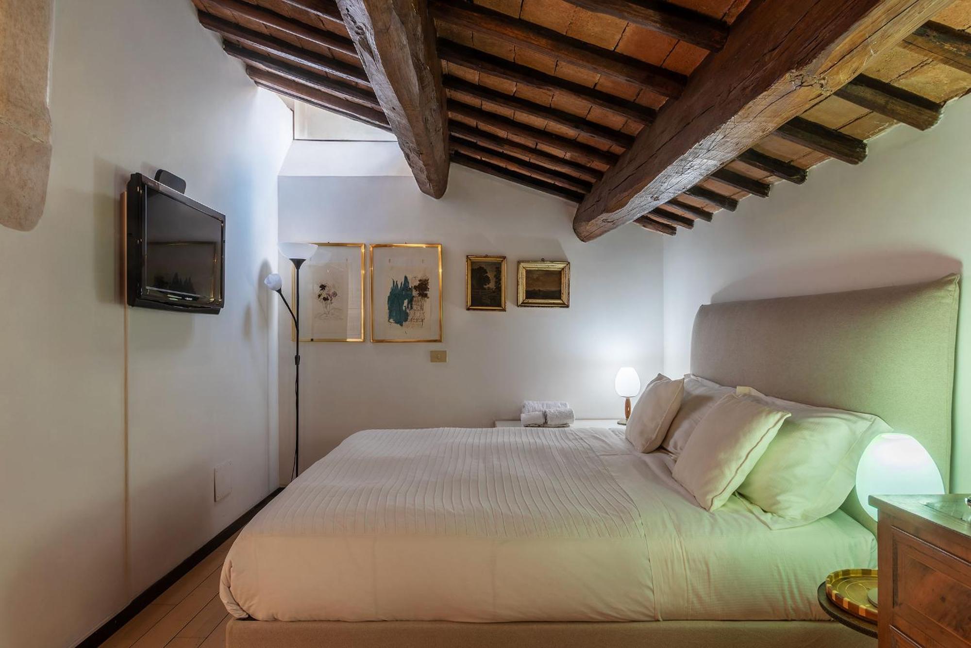 Orange With Bathroom And Shared Terrace * Roma