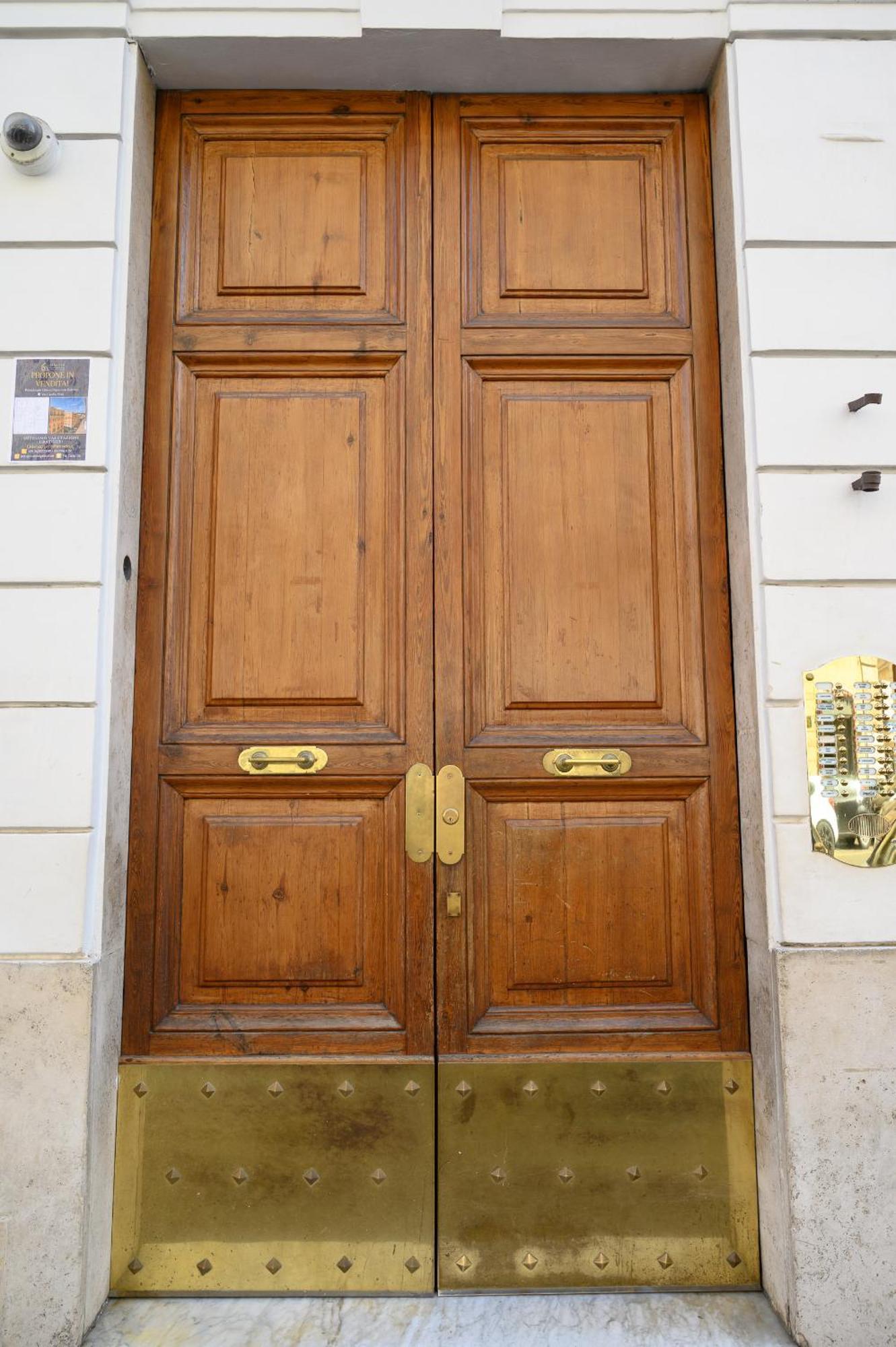 Magnoliahome At The Vatican *