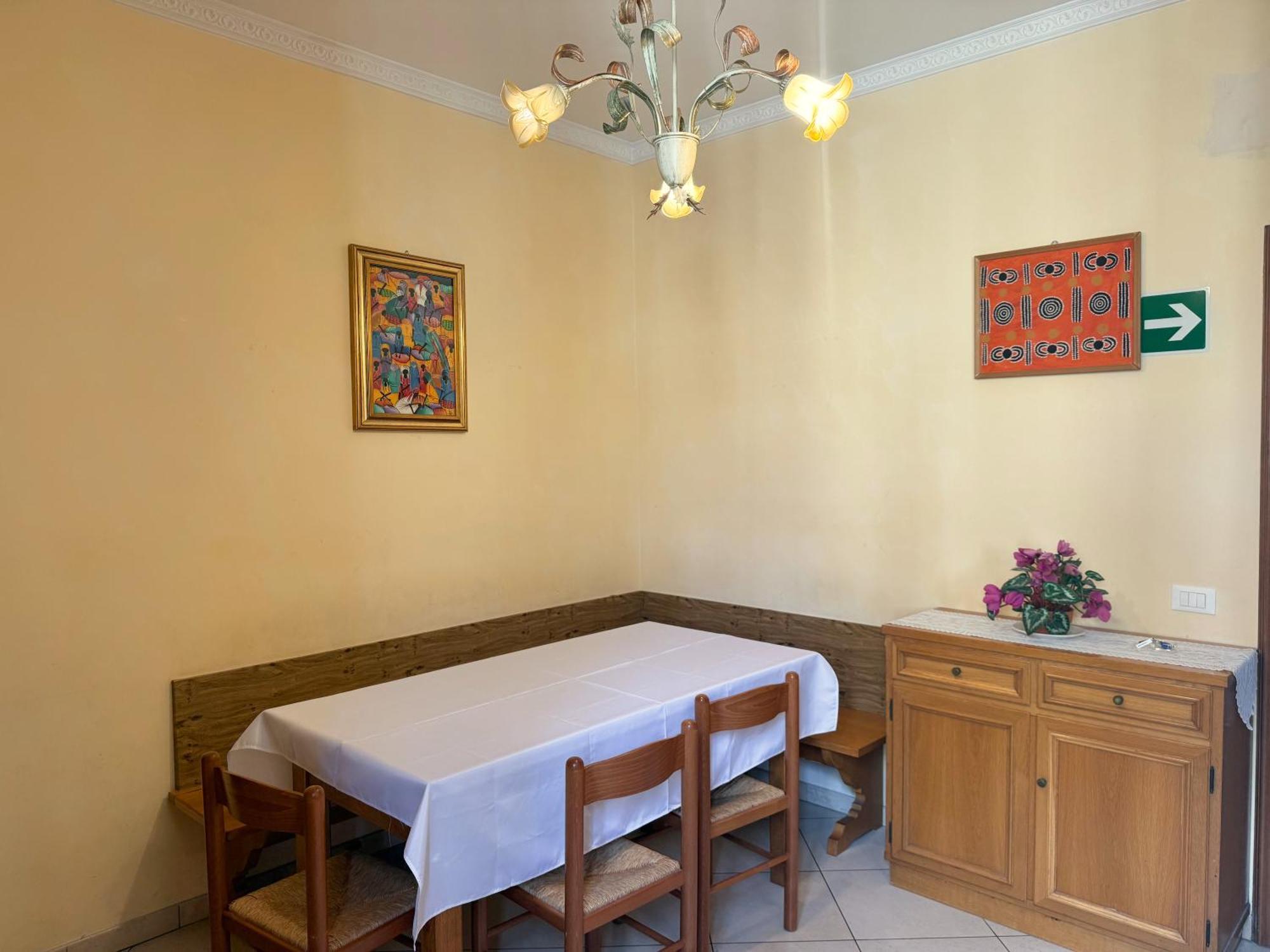 Anthony House, Anthony Floor 3, Castro Pretorio * Rome