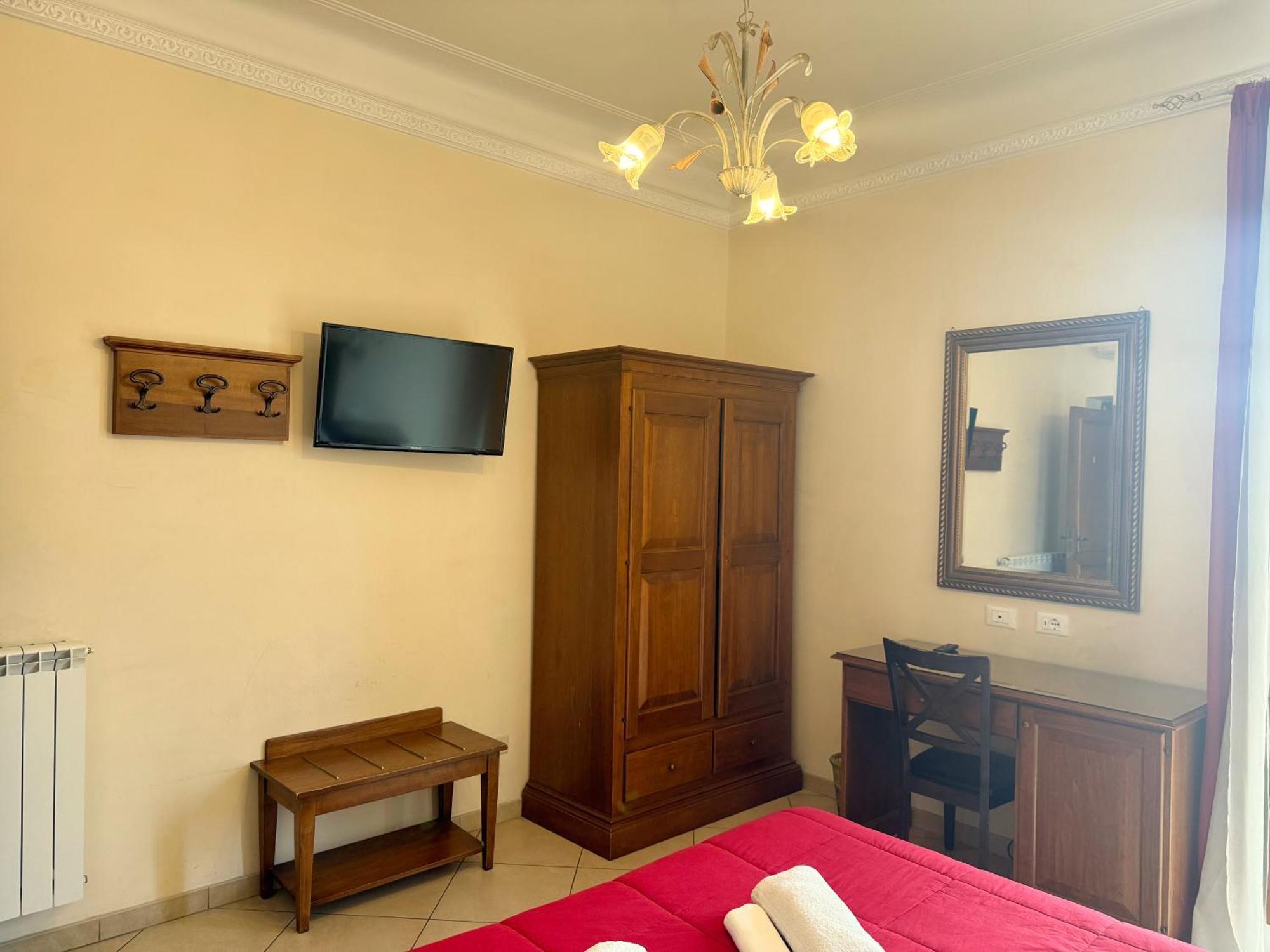 Anthony House, Anthony Floor 3, Castro Pretorio *