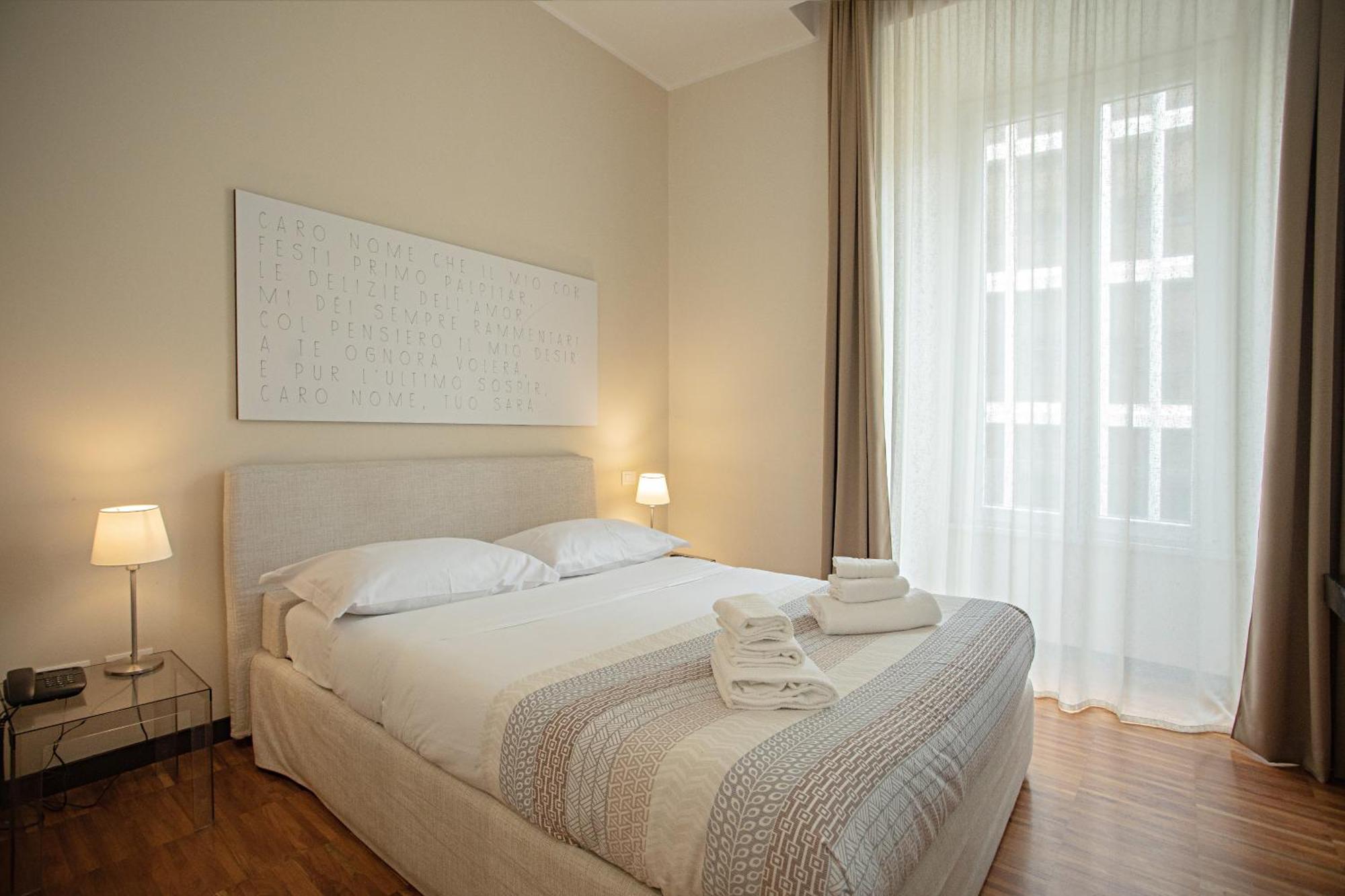Bed & Breakfast Operadreams2 *