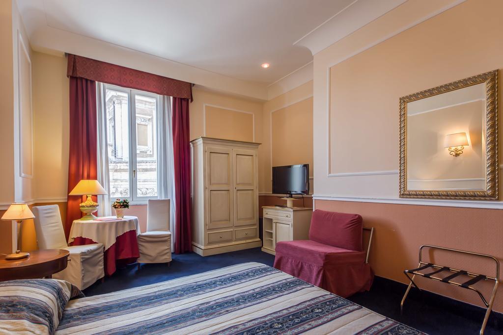 Relais Antico Palazzo Rospigliosi Hotell 4*