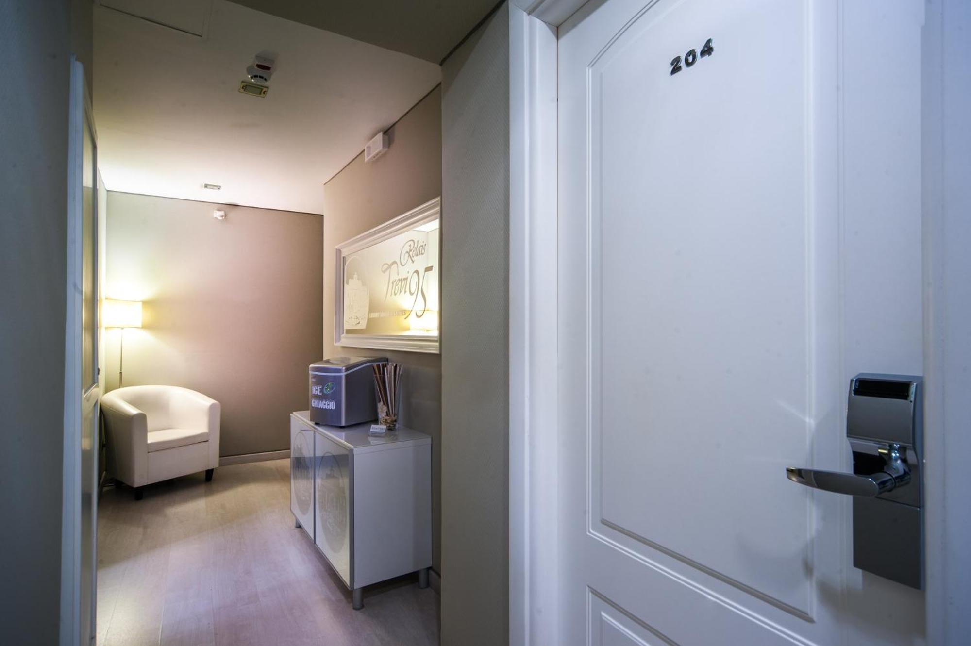Hotell Relais Trevi 95 Boutique (adults Only)