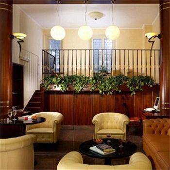 Hotell Ranieri 3*