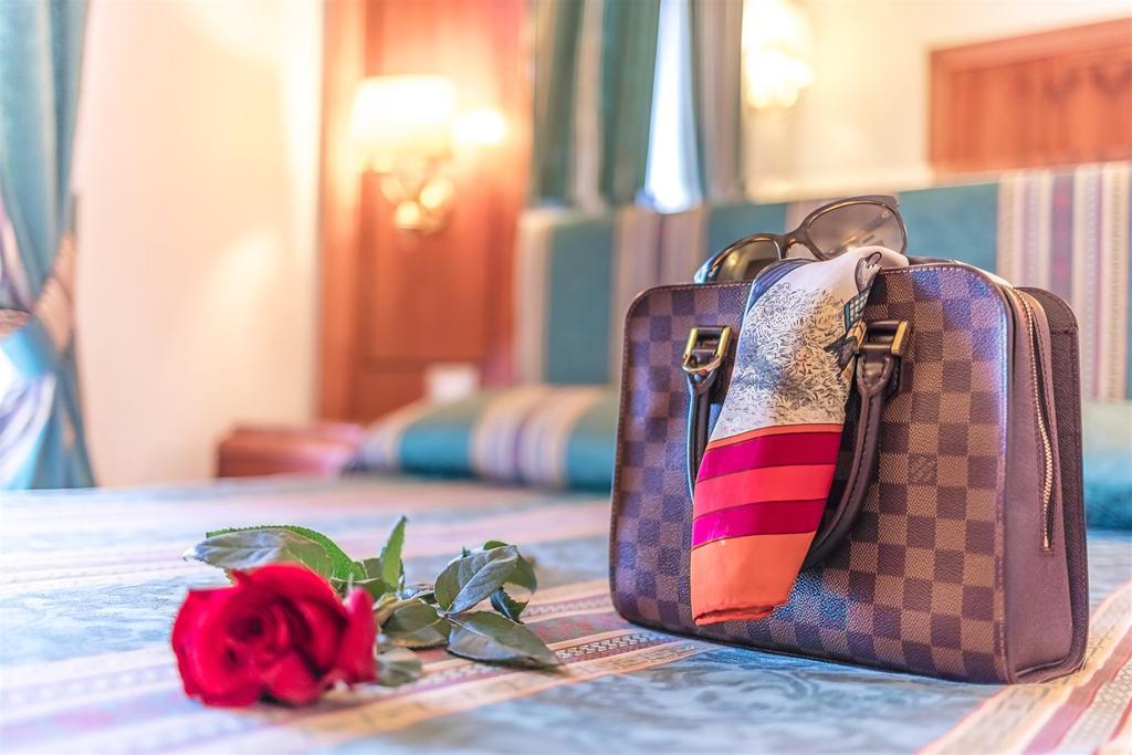 Raeli Luce Hotel Roma