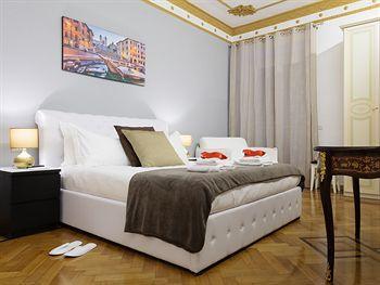Lh Royal Terrace 2*