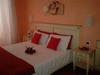 Gasthof Navona Tower Relais