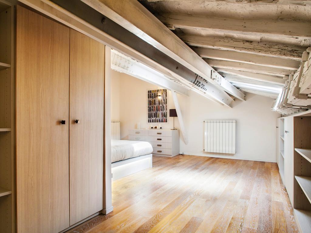 Spanish Steps Luxury Penthouse Apartment *
