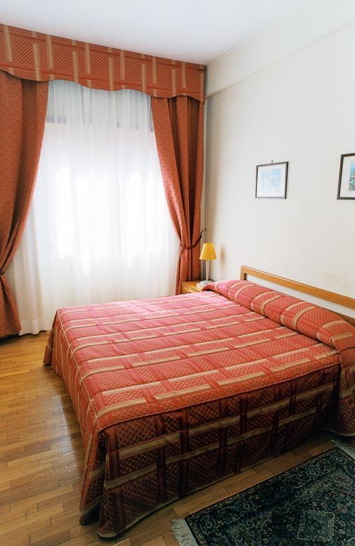 Eur Nir Roma