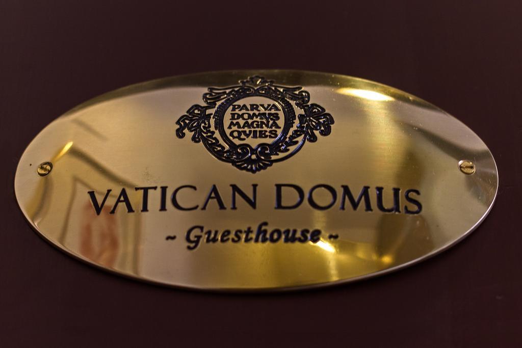 Vatican Domus Pensión 2*