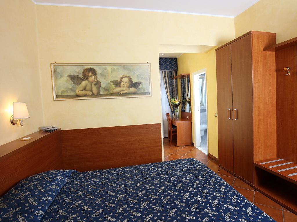 Pensión Casa Di Santa Francesca Romana A Ponte Rotto 2*