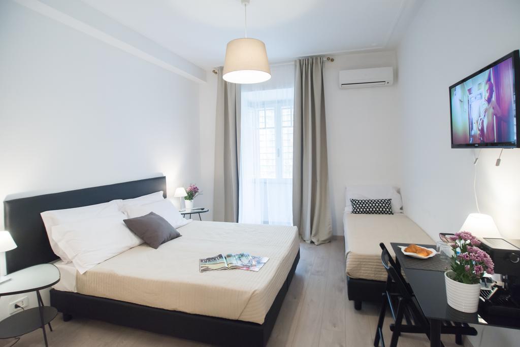 Living Vatican Bed and breakfast 2*