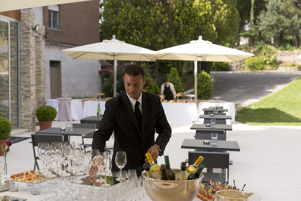 Hotell Ele Park Pamphili 4*